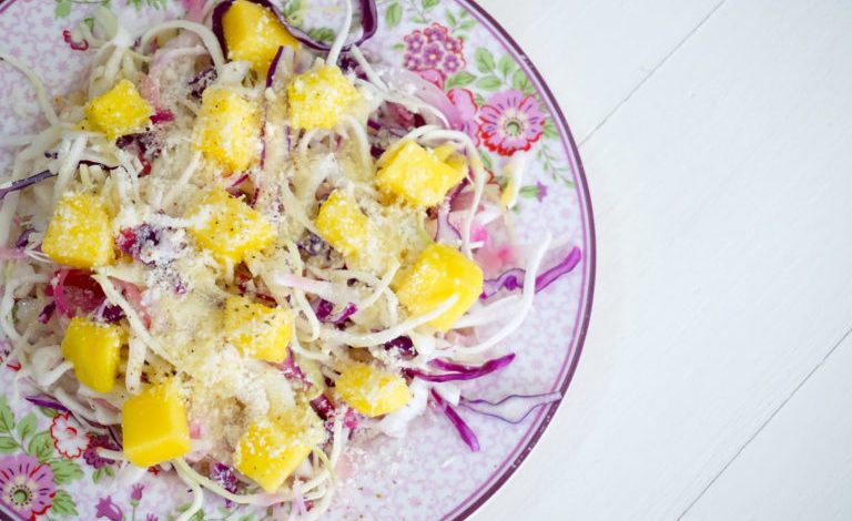 Photo of MANGO-CARPACCIO MIT GRANAS und LILA KOHL | LIGHT-Rezept in 5 Minuten