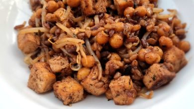 Photo of Dinkel mit Tofu, Kichererbsen und Sojabutter