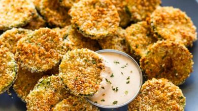 Photo of Gebackene Zucchinischeiben mit Knoblauch und saure Sahne