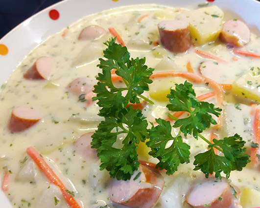 Photo of Kohlrabikartoffelmohrrübeneintopf mlt Wiener Würstchen