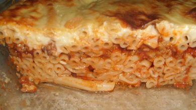 Photo of Goldgelb überbackener Maccaroni-Auflauf mit Hackfleisch