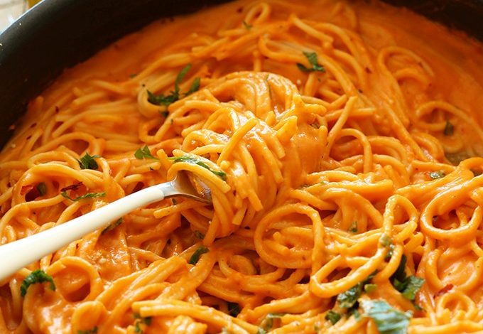 Photo of SPAGHETTI IN ROTER PAPRIKASAUCE