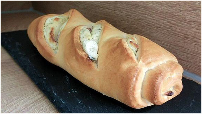 Photo of Gerolltes Zwiebelbrot mit Frischkäse nur 3 Zutaten!