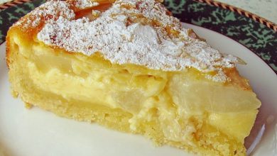 Photo of BIRNENKUCHEN MIT VANILLEGUSS
