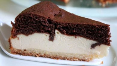 Photo of KÄSEKUCHEN MIT SCHOKOHAUBE