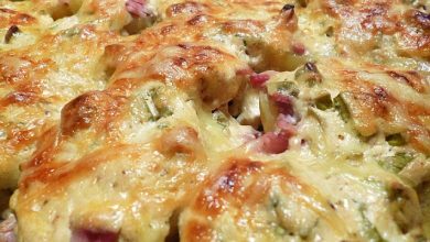 Photo of Belegte Ofenkartoffeln (Pellkartoffeln mit Speck, Schmand und Käse überbacken)