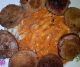 Photo of DDR Makkaroni mit Tomatensoße und Jägerschnitzel, einfach super lecker !