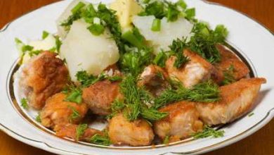 Photo of Hähnchenstücke und Kartoffeln mit Sahne überbacken