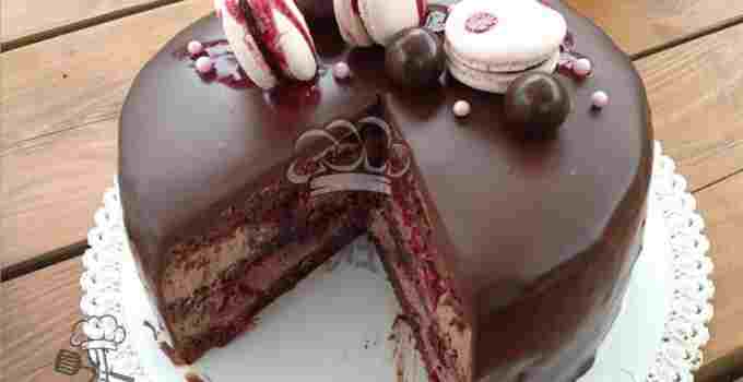 Photo of Schokoladentorte mit Sauerkirschen