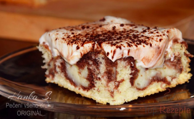 Photo of Rührkuchen mit Vanillepudding und Sahnecreme