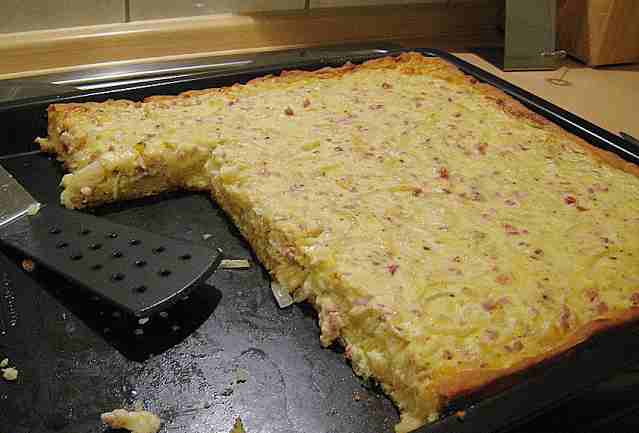 Photo of Zwiebelkuchen wie auf dem Herbstmarkt