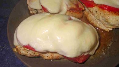 Photo of HÄHNCHENBRUSTFILET MIT TOMATE UND MOZZARELLA ÜBERBACKEN