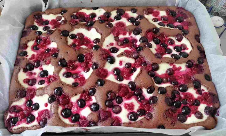 Photo of 3 Minuten Kirschkuchen, ein Tassenrezept!