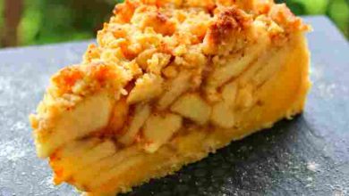 Photo of Apfelkuchen mit Vanillecreme und Nussstreuseln