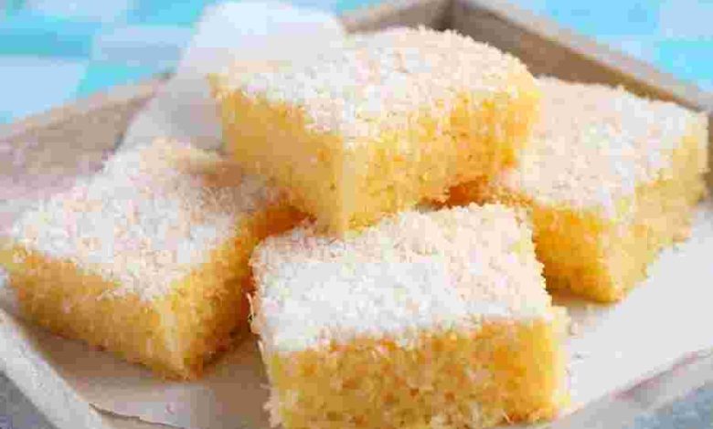 Photo of Saftiger Kokoskuchen mit Sahne (ein Tassenrezept)