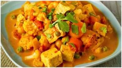 Photo of Thaicurry mit Hähnchen, Süßkartoffeln, Paprika, Zucchini, Champignons, Zuckererbsen und Tomaten