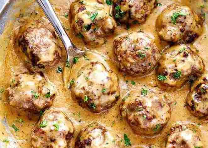 Photo of Champignons in leckere Knoblauch Rahmsoße