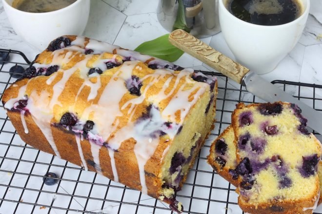 Photo of Heidelbeer Joghurt Kastenkuchen