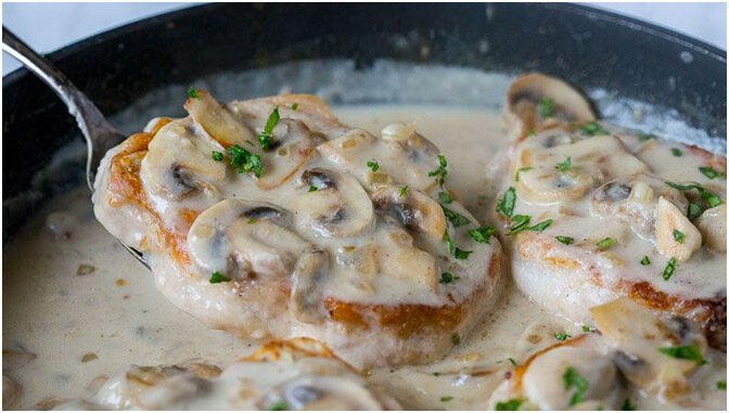 Photo of Schnitzel in leckere Crème fraiche Soße