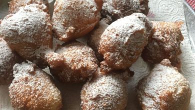 Photo of Quark Mutzen, eine traditionelle holländische gebäck