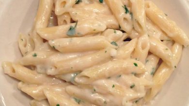 Photo of Nudeln in cremiger Knoblauch Käsesauce