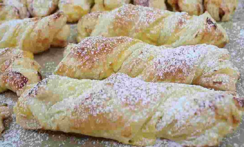 Photo of Blitzschnelle Quarkstangen mit Blätterteig