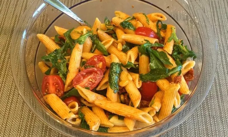 Photo of Italienischer Nudelsalat mit Pesto