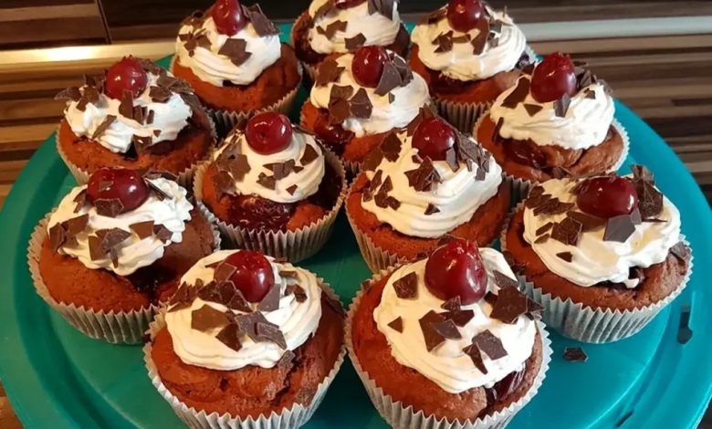 Photo of Schwarzwälder Kirschmuffins Rezept