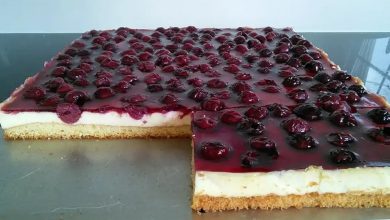 Photo of Kirschkuchen mit Schmand vom Blech Rezept
